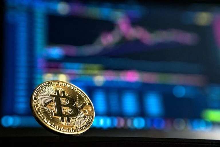 This Bitcoin Data Shows That Retail Is Not Here yet Despite Pump to $52K