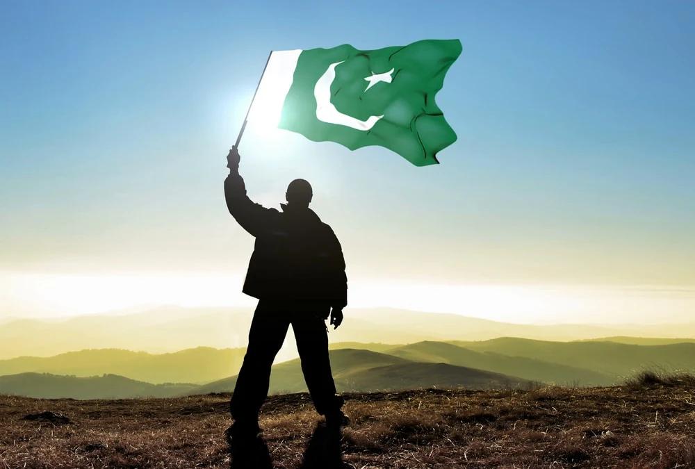 Did Pakistan Just Reverse Its Stance on Cryptocurrencies with New Regulations?