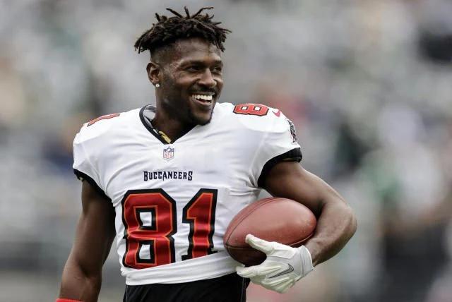 Paid to Shill? Celebrity Antonio Brown NFT Mishap Exposes Greed