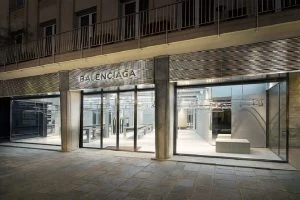 French Luxury Brand Balenciaga to Accept Crypto Payments 