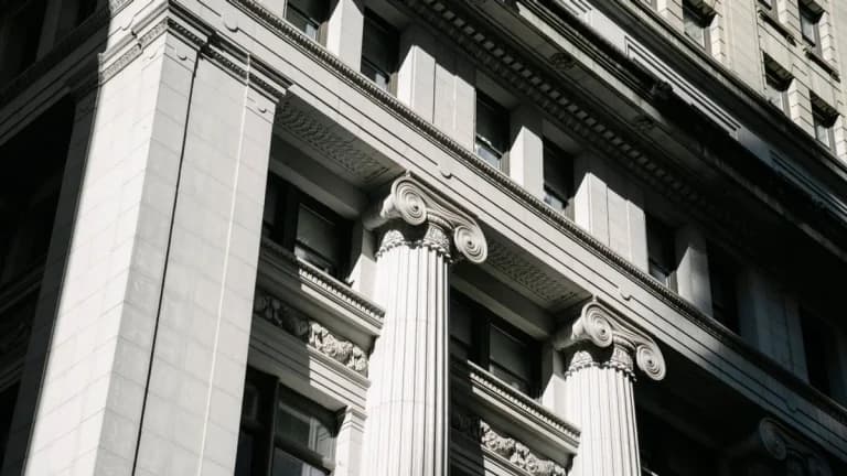 CFTC Stays CME’s Self-Certification of 24/7 Oil Futures — What This Could Unlock