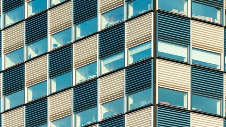Il senatore Lummis chiede l’approvazione urgente della legge CLARITY