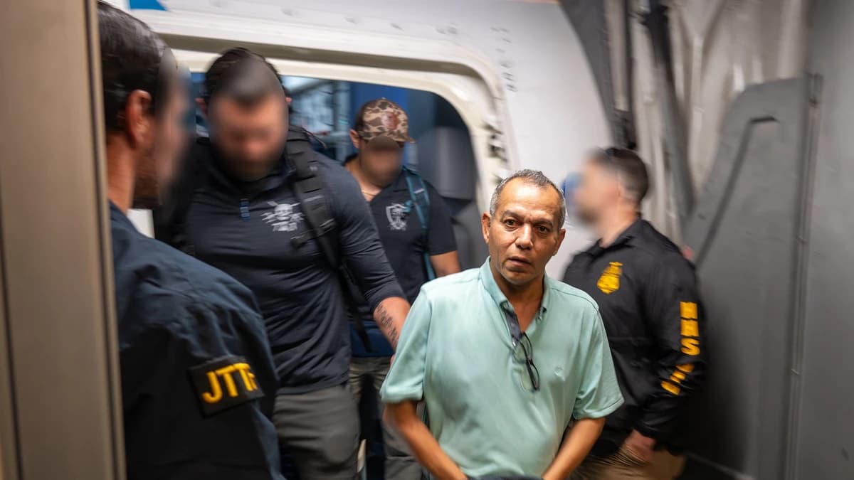 TheJusticeDept Captures Notorious Fugitive in $547 Million Fraud Scheme