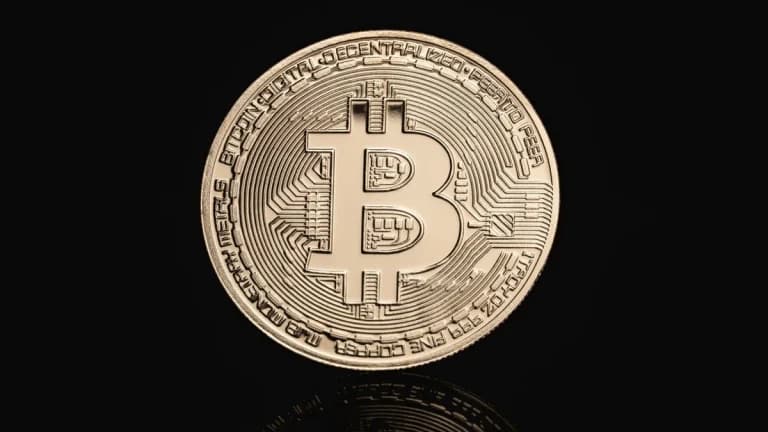 Bank of America lancia USD Stablecoin con 21 aziende partner