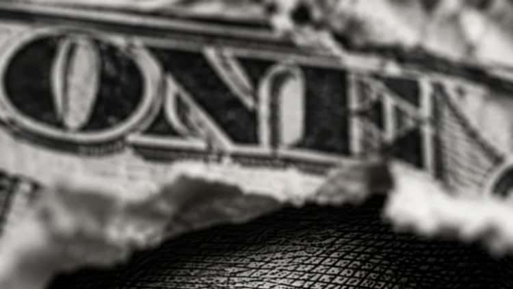 OKX Sparks Interest in Future Finance with Engaging Tweet