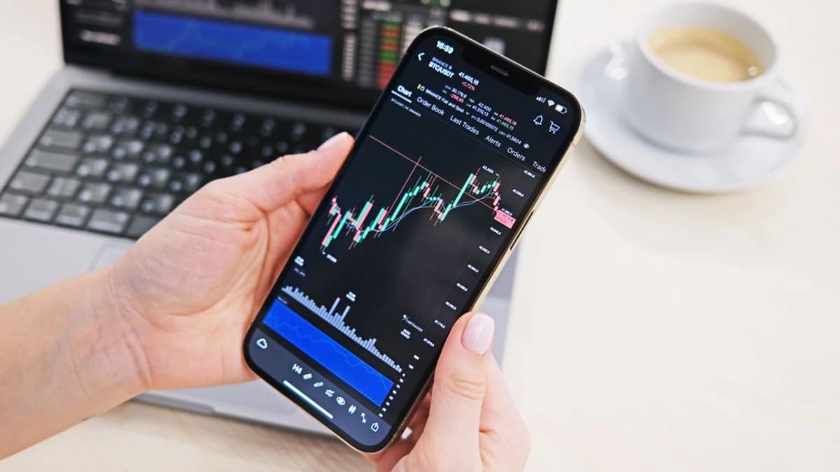 Whale Alert meldet Übertragung von 2.000 BTC