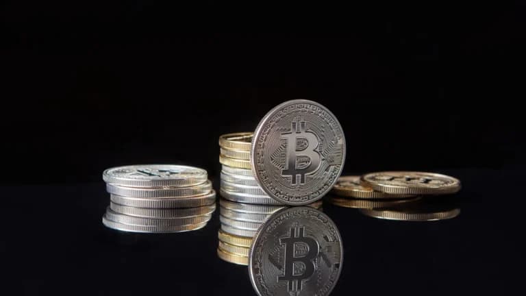 Chainlink Gains Traction as Charles Schwab Integrates LINK