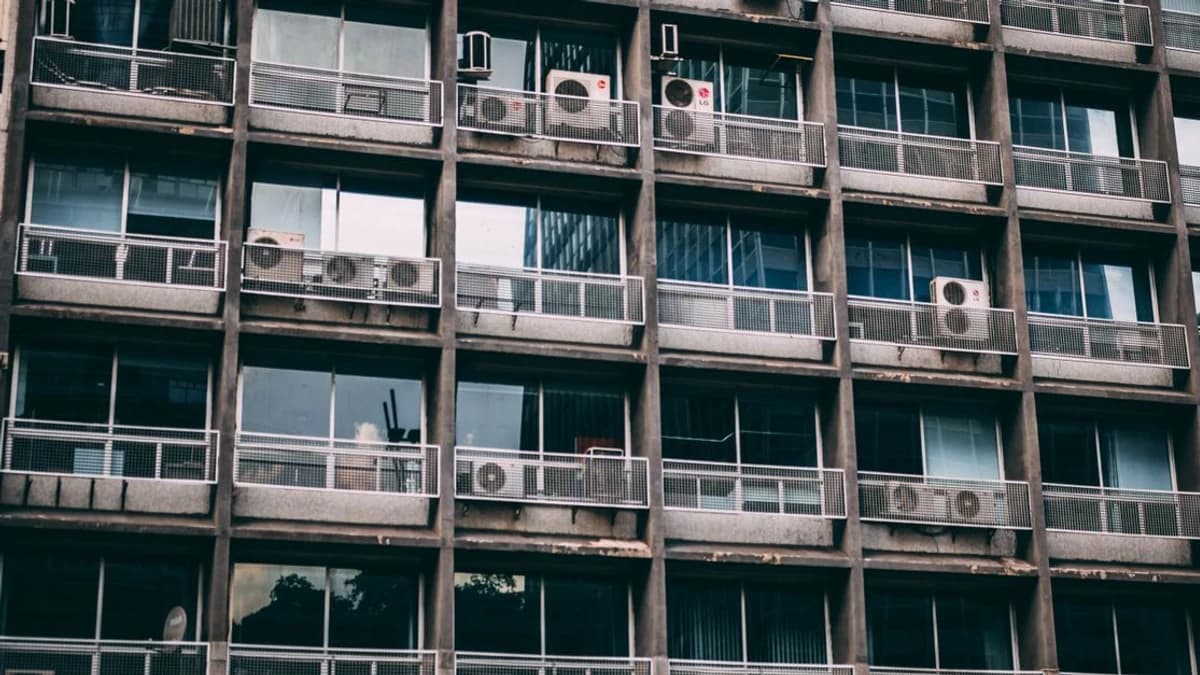 Биткойн достиг 65 тысяч долларов, трейдеры в страхе, сообщает SolanaFloor