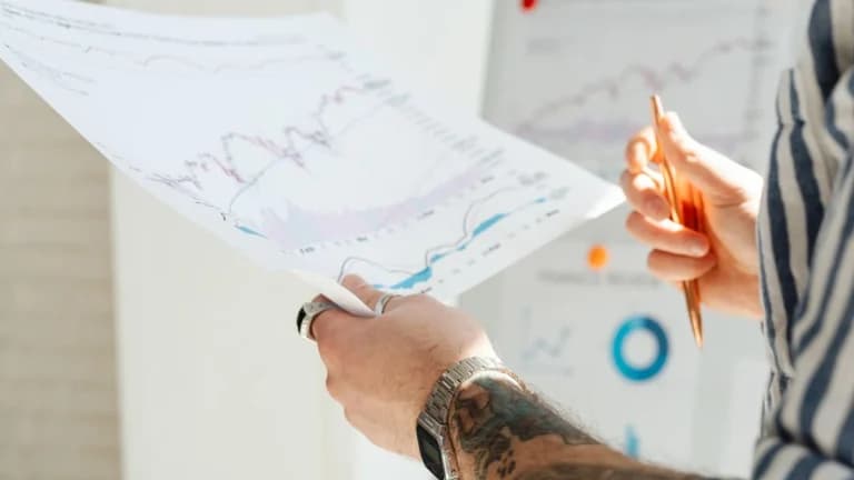 Phong Le Details Strategy’s Approach to Bitcoin Investment