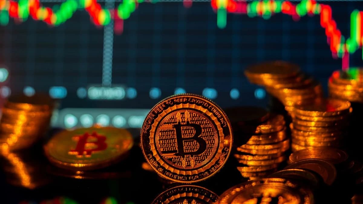 Bitcoin erlebt starke Preisbewegungen bei Spitzen