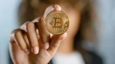 Whale Alert Reveals Significant Transfer of 1,987 BTC