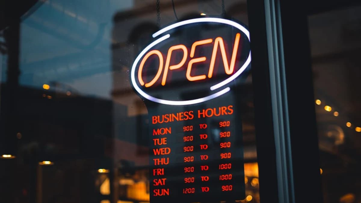 El mercado de criptomonedas cambia con cierres de bolsas y caída del petróleo