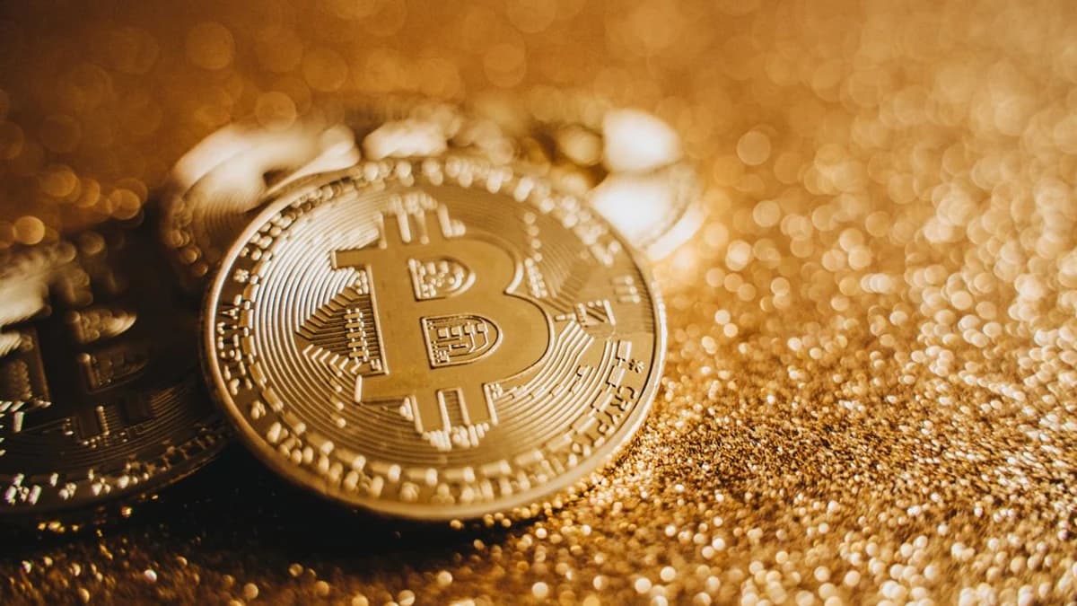 Ethereum Trader Longs 100,000 SOL After $11M ETH Profit