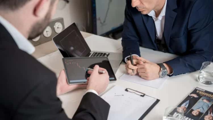 SEC Charges 38 Entities for Fraudulent Investment Advising