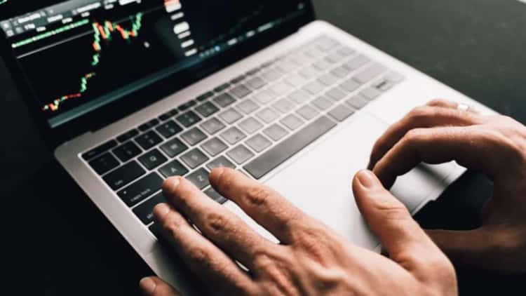 Wewnątrz najnowszej aktualizacji CryptoSlate — cena Bitcoina utrzymuje się stabilnie