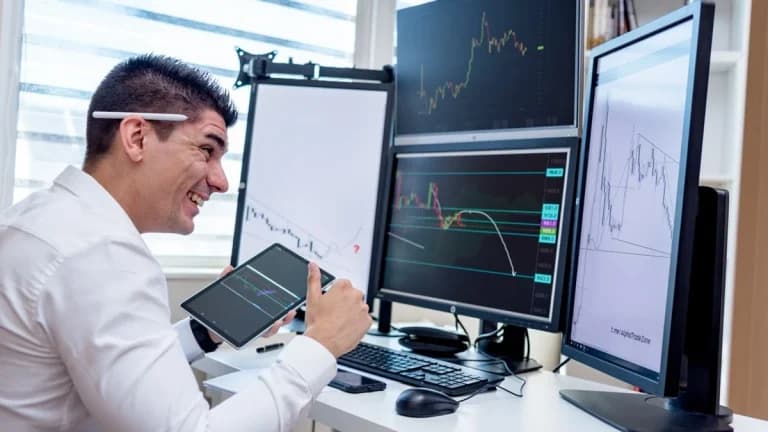 Solana Treasury Stocks Revived as Institutional Interest Grows
