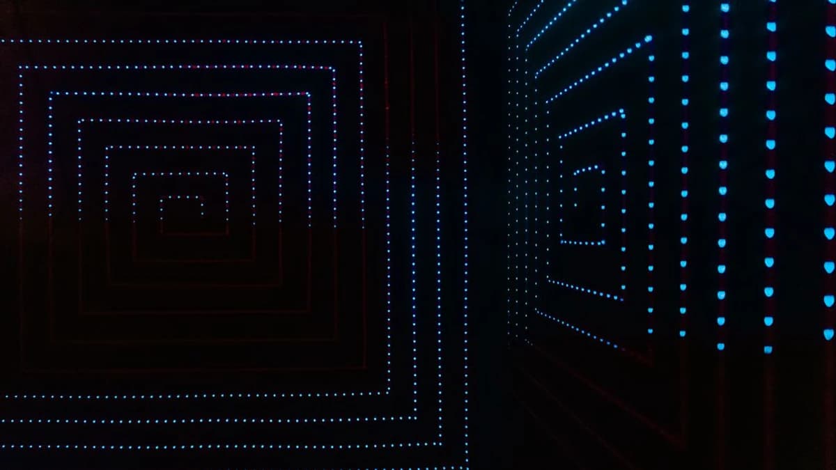 Hyperliquid registra volume de 218 bilhões de dólares em julho, liderando DEXs