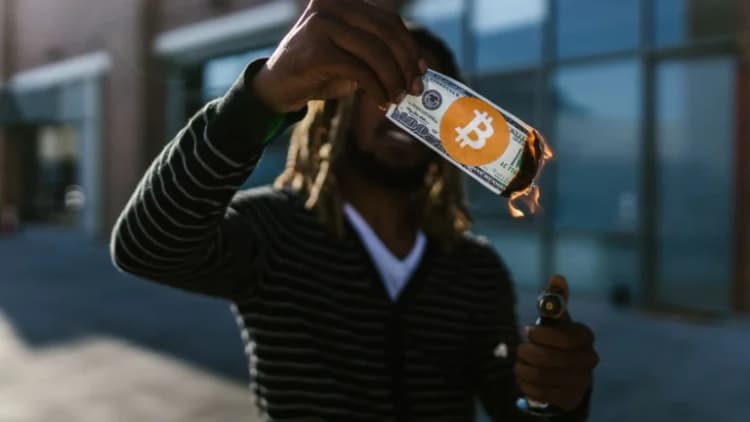 Динамика предложения Chainlink меняется: правительство США перемещает токены на $768K
