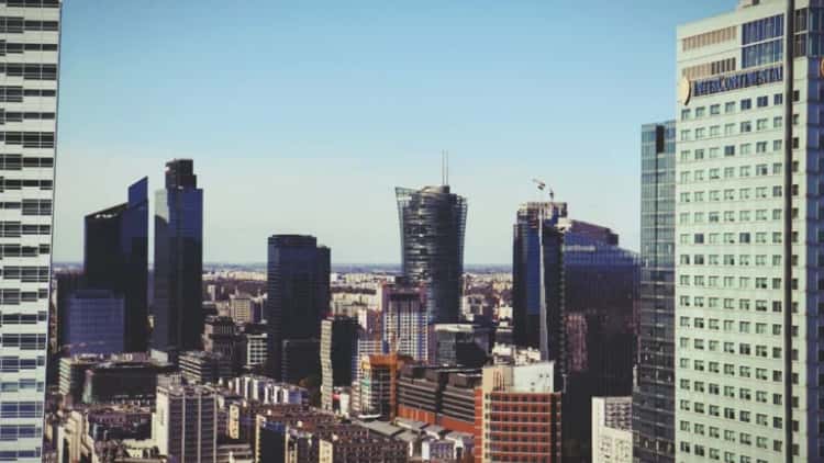 Goldman Sachs Adjusts Coinbase PT to $196, Indicates Market