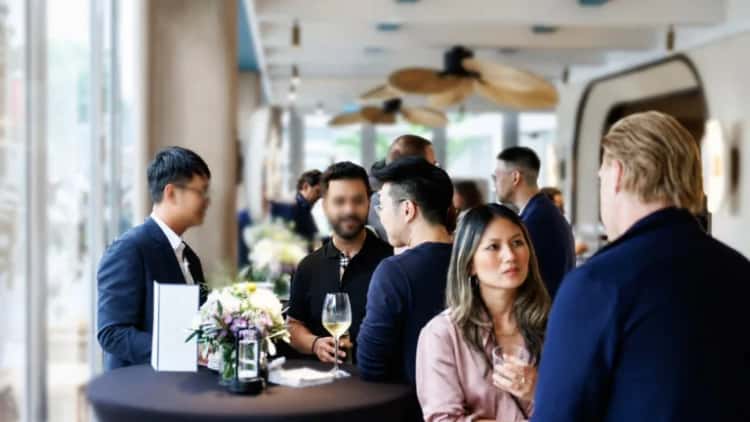 Token2049 Sees Grayscale Engage 400+ Operators in Singapore