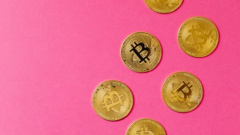 Solana Expands Buying Options with Grok, PayBox, and MoonPay