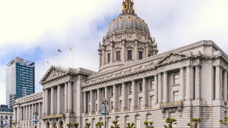 Crypto at a Pivotal Moment as CLARITY Act Gains Attention