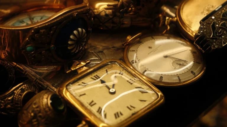 Investors Eye Bitcoin Amid Bessent’s Treasury Strategy Discussion