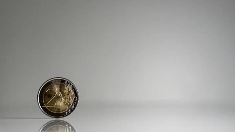Crypto Whale 0x7378 Reveals $14.93M Earnings in VVV and LIT