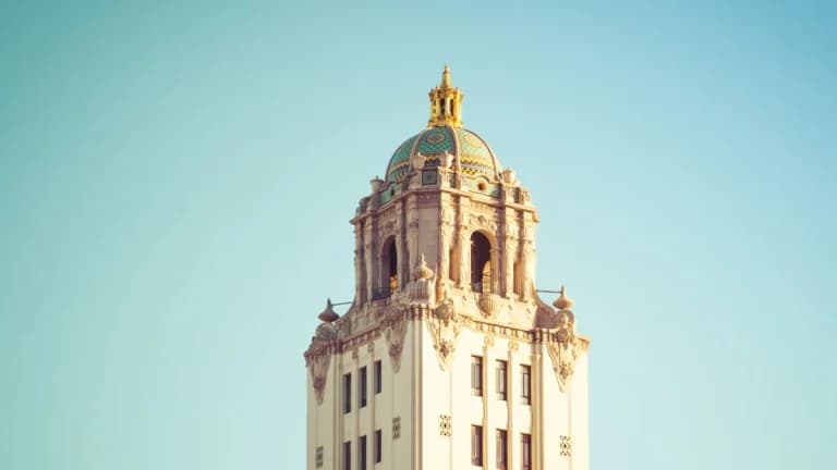 Crypto Clarity Act Faces Uncertainty as Kalshi Predicts Low