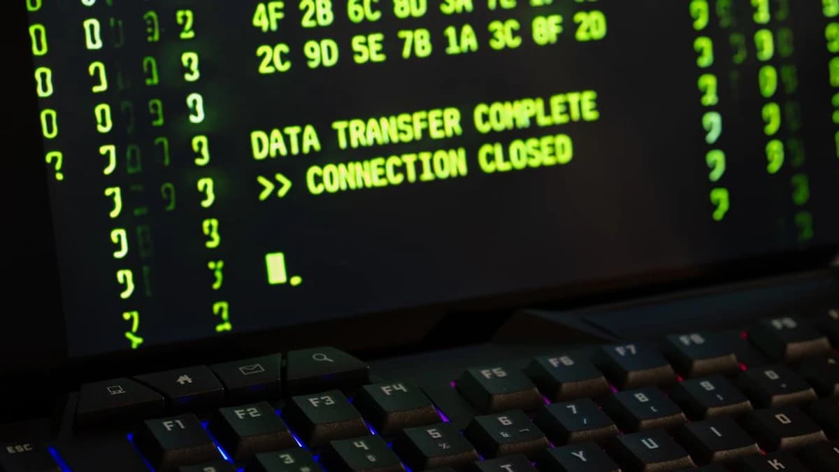 While Wall Street Closed, Uniswap Saw Over $500M in Token