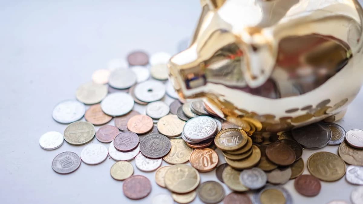 Crypto Whale Moves $4.73M from UNI into FORM, Sparking