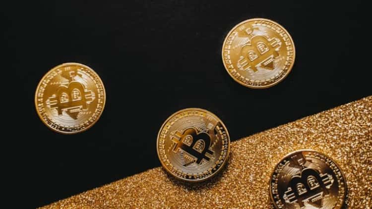 A Critical Moment for Bitcoin — Market Holds Steady at $64K