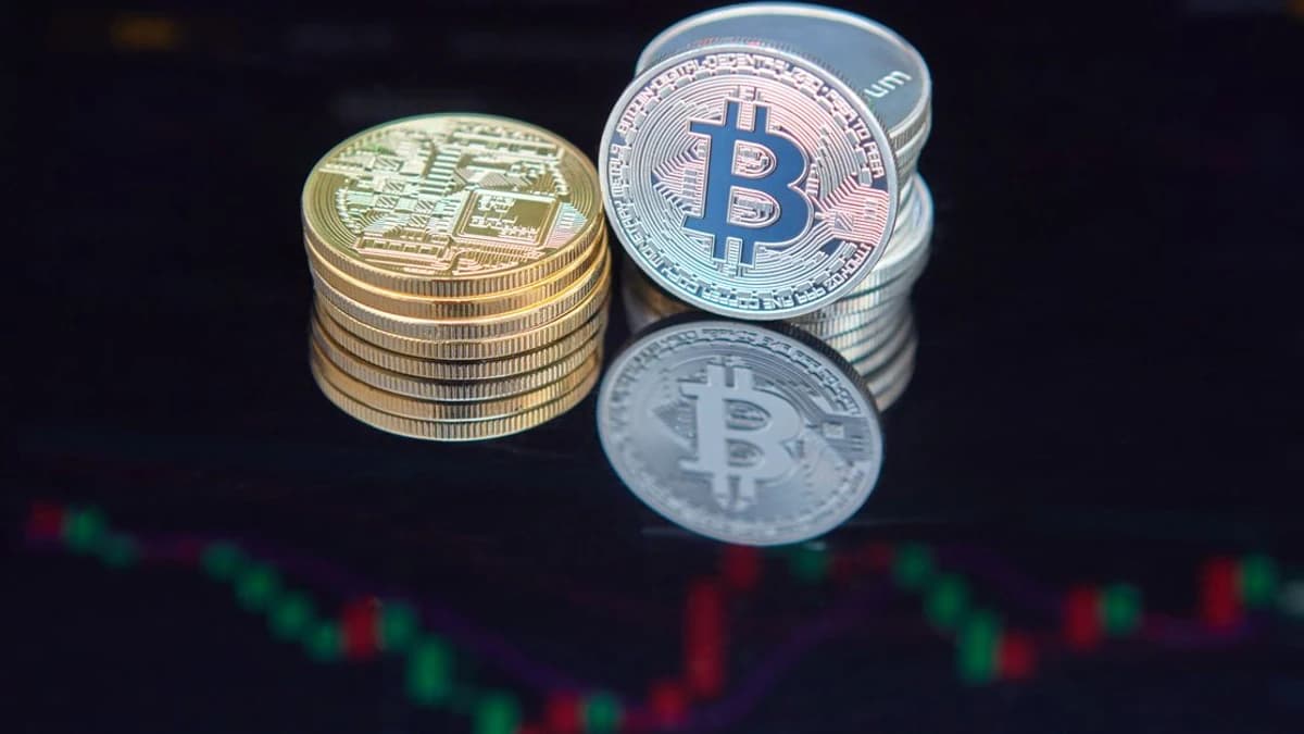 Whale Alert: 843 BTC transferidos do Kraken é confirmado