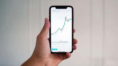 Crypto.com Partners with OG_com and River Markets