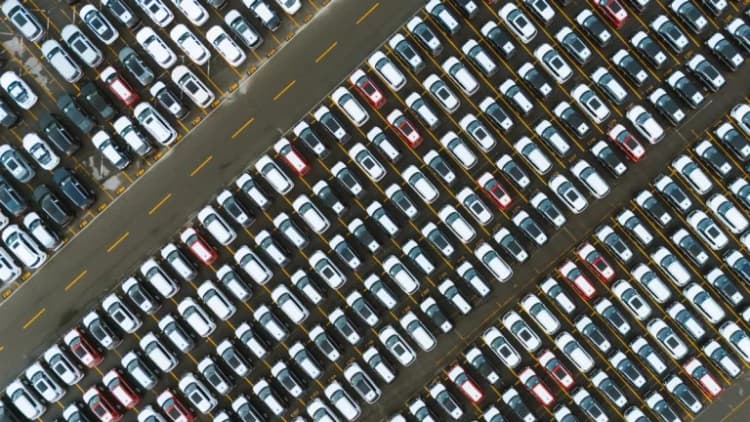 Avalanche tăng vọt khi BlackRock&8217;s BUIDL AUM đạt 900 triệu USD Điều này có nghĩa là gì cho các nhà đầu tư