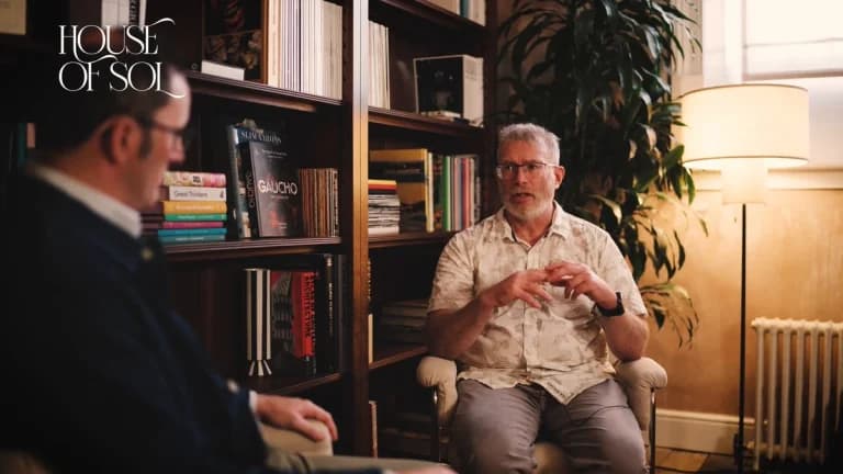 Solana’s Angus Scott Explores Blockchain and Market Dynamics