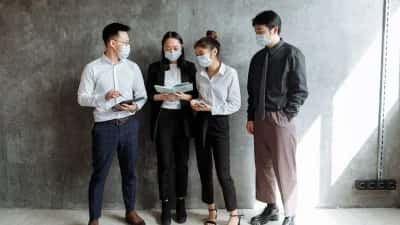 스크롤의 라자, 업랩스 CEO로 취임 — 리더십의 중요한 변화