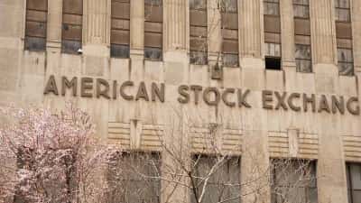 ETF Khusus $UCBG Catat Rekor Pendanaan Institusional