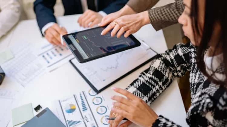 $180 Million in Crypto Longs Liquidated — WatcherGuru Reports