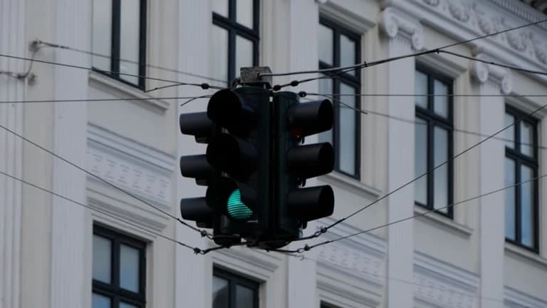 21 Major Banks Form Consortium for Stablecoin Initiative