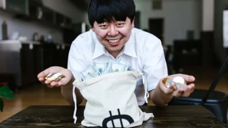 Spot Bitcoin ETFs Attract $3B in Two Weeks