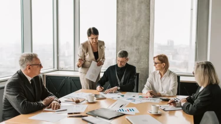 Virtuals Protocol, piyasa tutumu değiştikçe Robinhood’un Akıllı Katmanını Başlatıyor