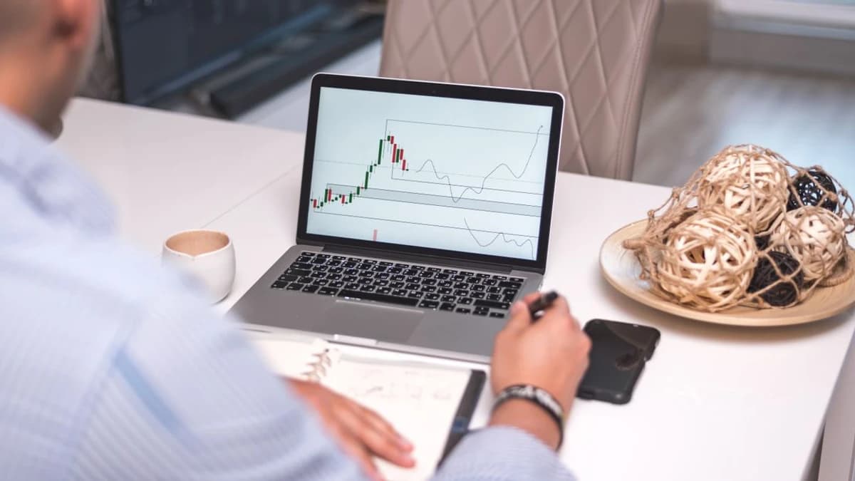 Pepe Community Anticipates Price Surge Following Influencer