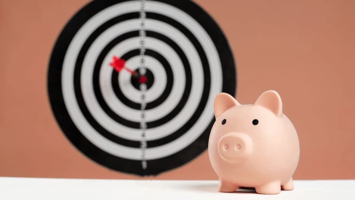 Bitcoin Market Watch: Divergence Signals Potential Rally Ahead