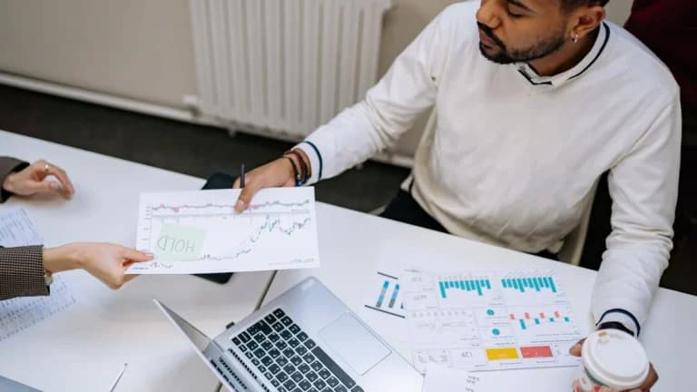 Grayscale Files for Worldcoin ETF — Major Move in Crypto Space