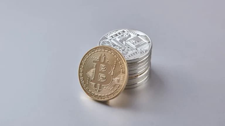 JSeyff de Bloomberg révèle que les conseillers achètent