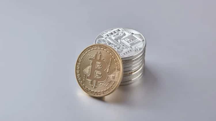 Bloomberg’s JSeyff Confirms Advisors Are Buying Bitcoin