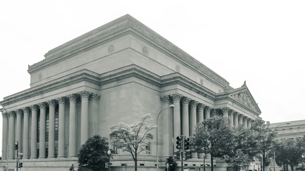 SEC May Forge Ahead with Crypto Guidelines Amid Legislative Delay