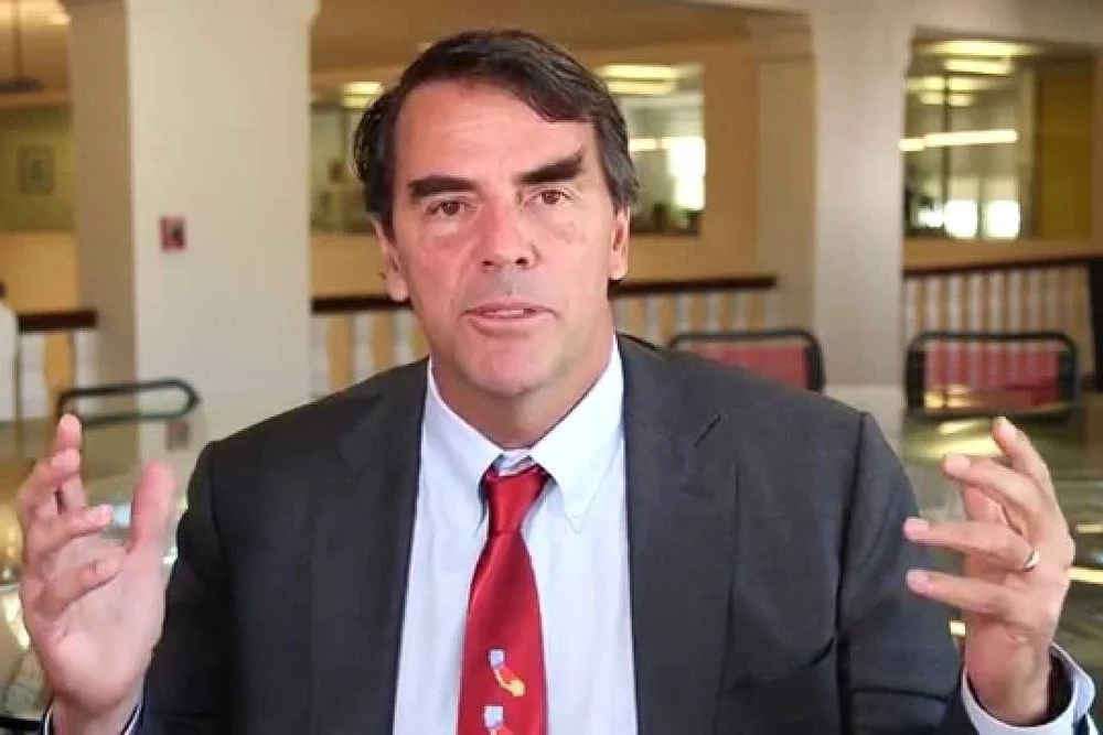 Tim Draper Predicts Netflix Might Be Next to Buy Bitcoin; Doubles Down on $250k