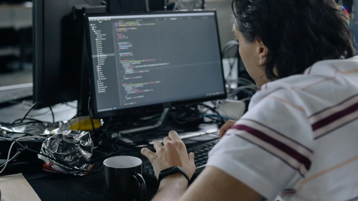Inside Lookonchain’s Exploit Revelation — What It Means for Security